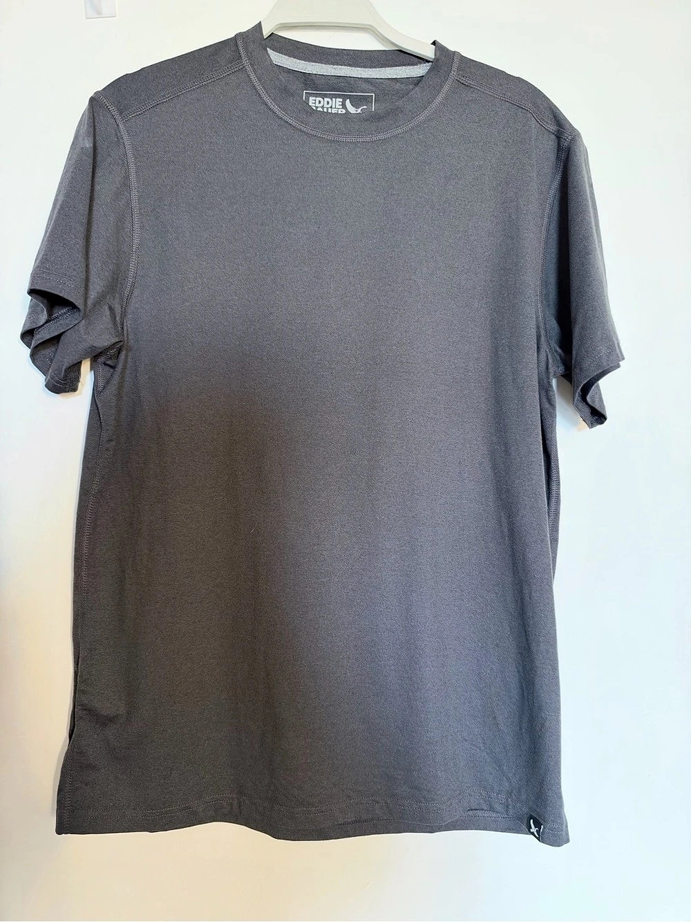 Eddie Bauer Men's Gray Short Sleeve Tee Size Small
